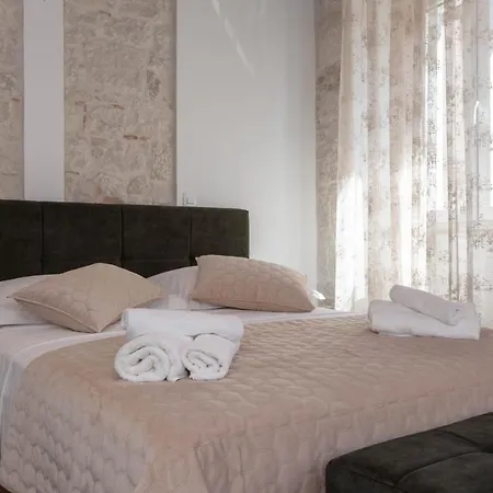 Guest house Luxury Rustic Chic 4*