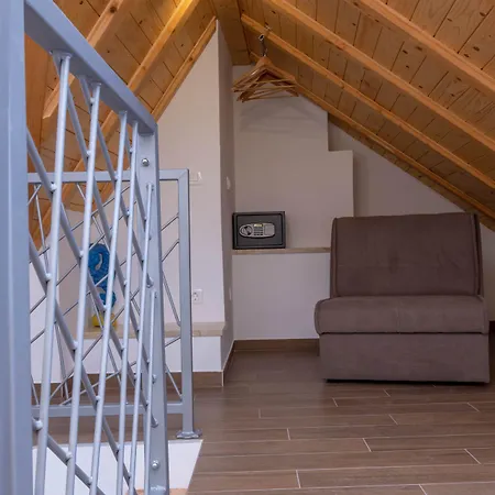 Luxury Rustic Chic