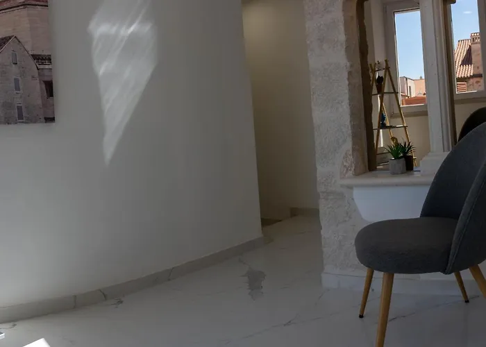 Luxury Rustic Chic Gasthuis Split