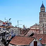 Luxury Rustic Chic 4*