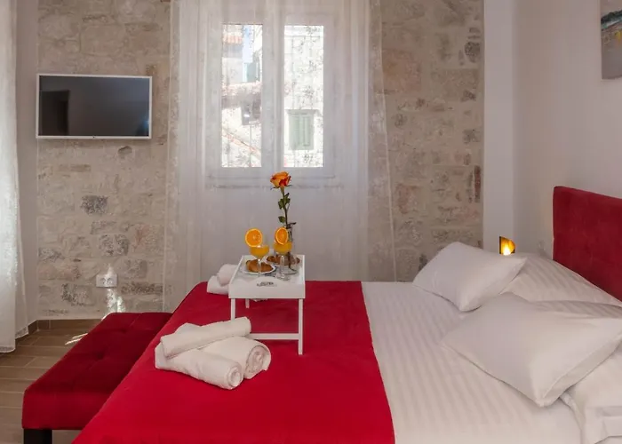 Luxury Rustic Chic Pensionat 4*