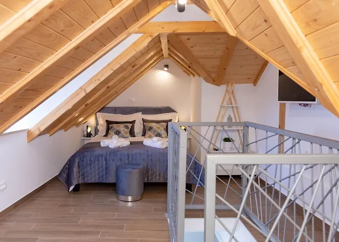 Luxury Rustic Chic ספליט