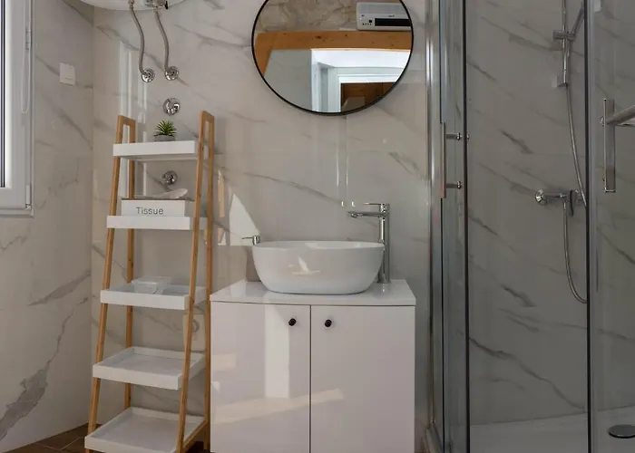 בית הארחה Luxury Rustic Chic 4*