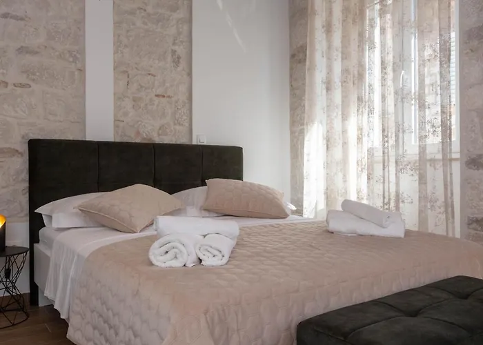 ゲストハウス Luxury Rustic Chic 4*